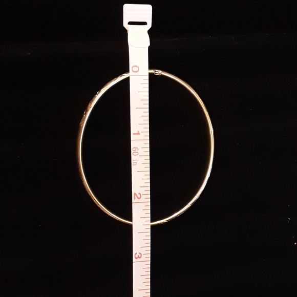 14k solid gold Bangle Bracelet - Picture 4 of 5